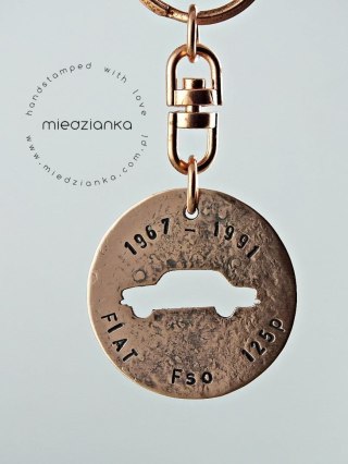 Polski Fiat 125 p - Brelok miedziany