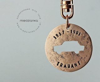 Trabant - Brelok miedziany