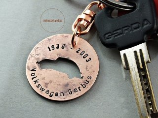 Volkswagen Garbus - Brelok Miedziany